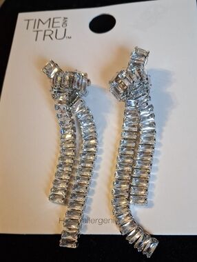 Time And Tru Silvertone Clear Rhinestone Knot Dangle Earrings